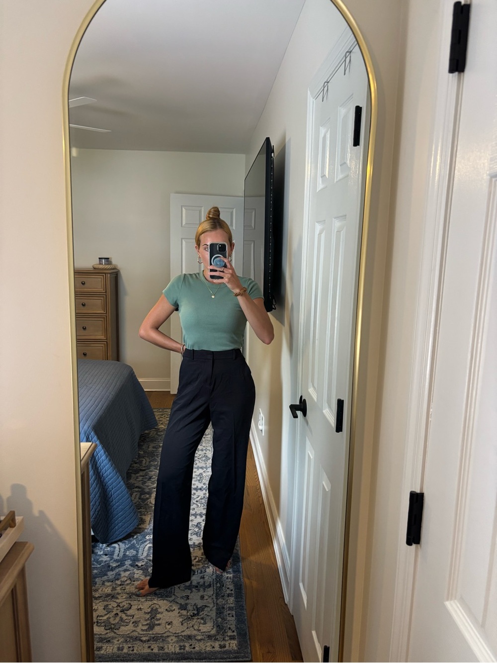 Target a new day black high waisted wide leg trousers size 8 long